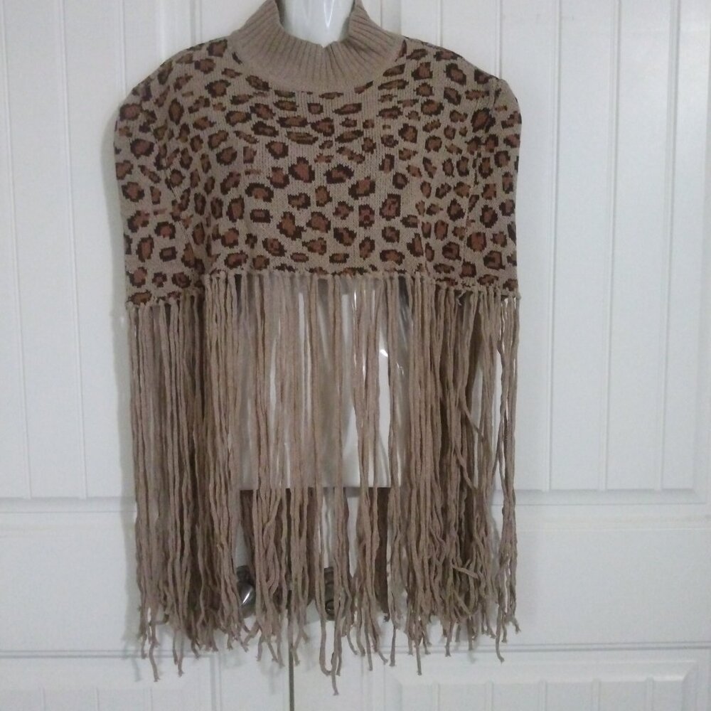 Brand New Women's poncho